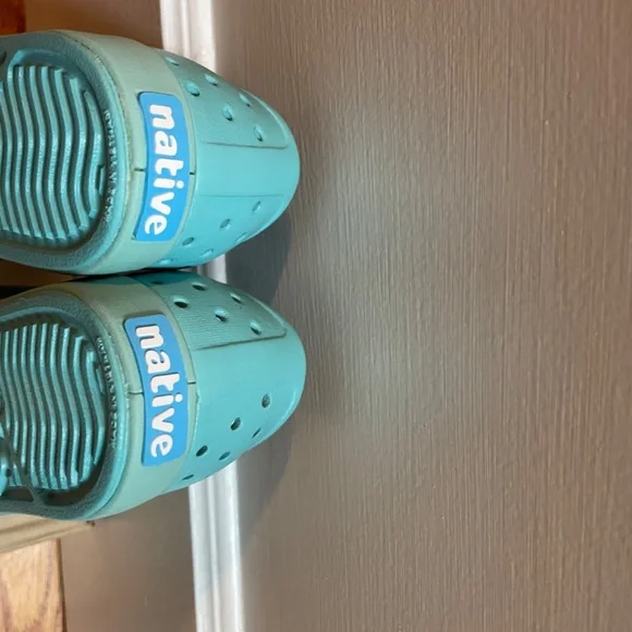 Native - Picture 2 of 4